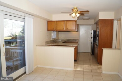 4005 Winfield Ct, Bowie, MD 20715 - photo 6