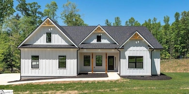 440 New Harrison Bridge Rd, Simpsonville, SC 29680 - photo 2