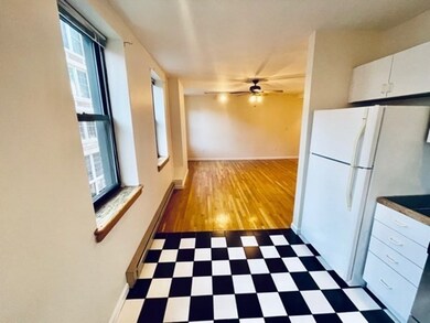 13 Thacher St unit 4, Boston, MA 02113 - photo 6