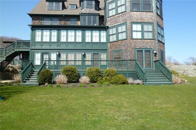 575 Tuckerman Ave unit 2, Middletown, RI 02842 - photo 4