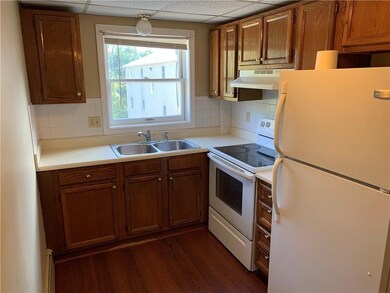 45 Main St unit 4, Lincoln, RI 02802 - photo 2