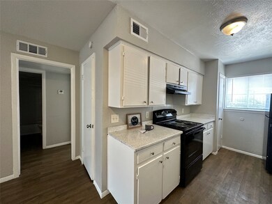 4606 Monarch St unit 111, Dallas, TX 75204 - photo 6