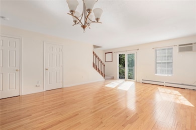 565 Quaker Ln unit 58, West Warwick, RI 02893 - photo 7