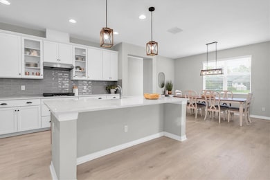 GOURMET KITCHEN