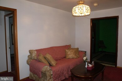 10441 Woodward Dr, Spotsylvania, VA 22553 - photo 4