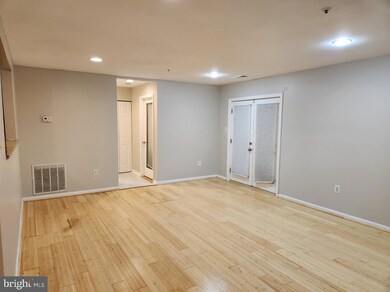 11546 Joyceton Dr unit 33-1, Upper Marlboro, MD 20774 - photo 4
