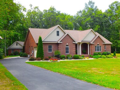 123 Ridgeline Dr, Crossville, TN 38571 - photo 2