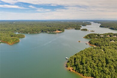 Seneca River channel of Lake Hartwell Home - 20 mi