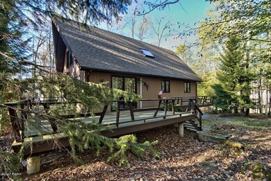 175 Parkwood Dr, Hawley, PA 18428 - photo 2