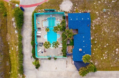 Only unit adjacent to pool