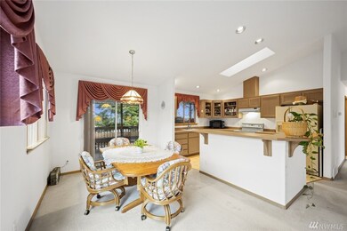 330 74th St SW, Everett, WA 98203 - photo 7