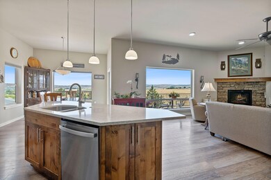 2213 NE Bunchgrass Ct, Madras, OR 97741 - photo 7