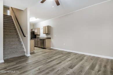 8144 Hilsdale Rd, Jacksonville, FL 32216 - photo 5