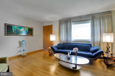 17818 Woodcrest Rd, Hagerstown, MD 21740 - photo 6