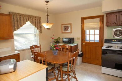 1304 Pegwood Ct unit 306, Columbus, OH 43229 - photo 5