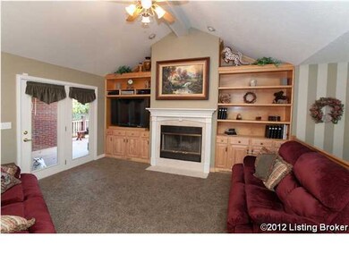 7410 Apple Mill Dr, Louisville, KY 40228 - photo 2