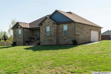 270 Payton Ln, Grant, AL 35747 - photo 2