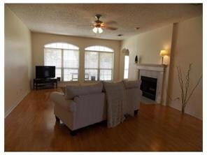 Den/Family/Great Room.