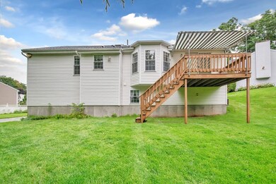 10 Glenbrook Ln, Worcester, MA 01609 - photo 7