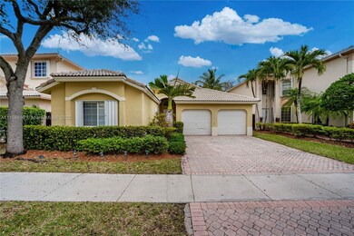 10743 NW 69th Terrace, Doral, FL 33178 - photo 4