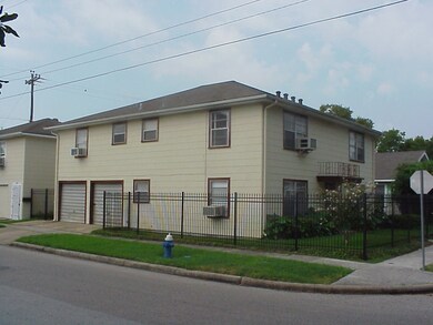 1002 Key St unit 2, Houston, TX 77009 - photo 4