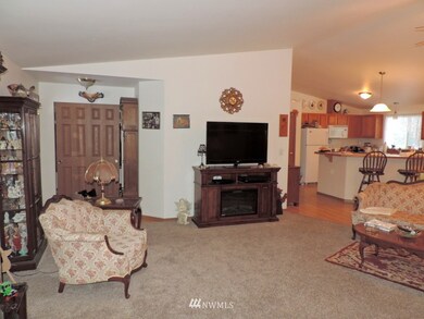 144 Schwarz Way, Chehalis, WA 98532 - photo 4