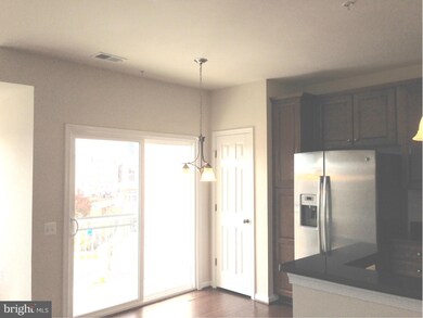 43526 Stonecliff Terrace unit 1B4, Chantilly, VA 20152 - photo 4