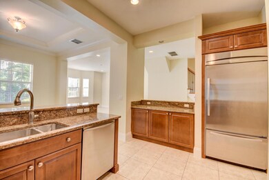 LM 226 Mariner Ct-12