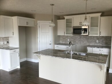 7885 Carlisle Ct, Byron Center, MI 49315 - photo 5