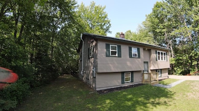 32 Pine St, Newport, ME 04953 - photo 2
