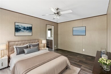 5056 River Oaks Dr, Beeville, TX 78102 - photo 4