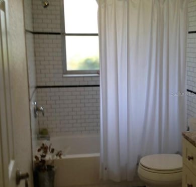 Common  bathroom