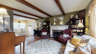 10009 Clearcreek Way