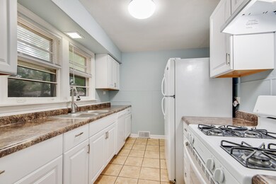2006 W Monroe St, Waukegan, IL 60085 - photo 7