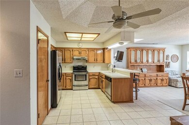 831 Nada Dr, Alamo, TX 78516 - photo 6