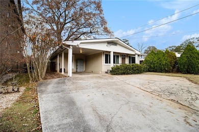 1320 Windsor Pkwy NE, Atlanta, GA 30319 - photo 2