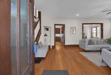 24-web-or-mls-47-e-beaumont-rd