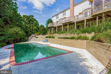 9275 Hampton Hunt Dr, Fairfax Station, VA 22039 - photo 2