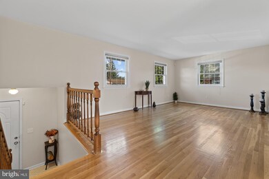 12521 Waldo Ln, Silver Spring, MD 20904 - photo 3