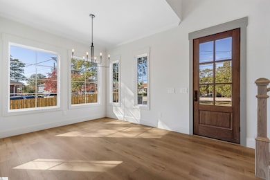 610 Lowndes Hill Rd, Greenville, SC 29607 - photo 4