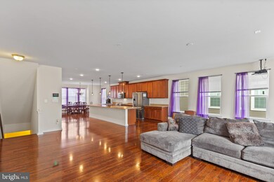 6901 Stoddert Ln, Landover, MD 20785 - photo 3