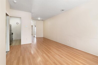 157 Cottonwood St unit 19F1, Jersey City, NJ 07305 - photo 4