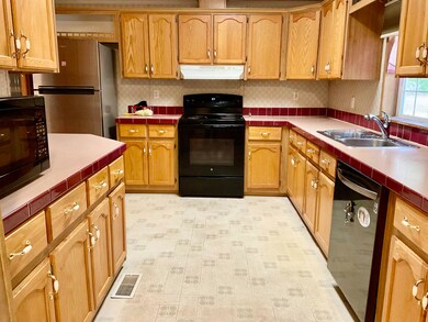 99 Eagle Ledge Loop, Conway, NH 03813 - photo 7