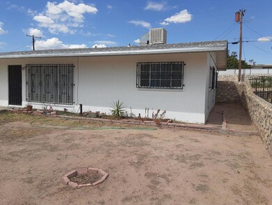 7429 Benson Dr, El Paso, TX 79915 - photo 2