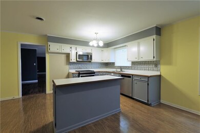 214 Hilltop Dr, Pineville, LA 71360 - photo 4