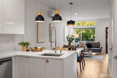 5910 Fauntleroy Way SW, Seattle, WA 98136 - photo 2