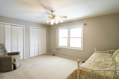 2 Brookton on Auburn, Rolling Meadows, IL 60008 - photo 6