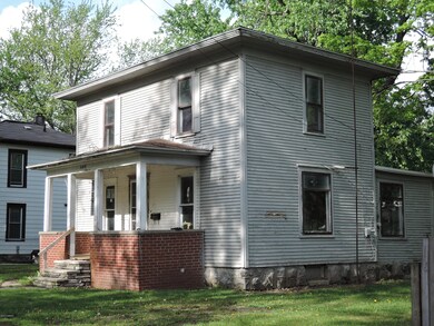 309 N Douglas