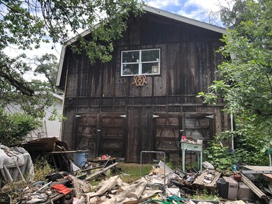 8757 Villa Ln, Central Point, OR 97502 - photo 2