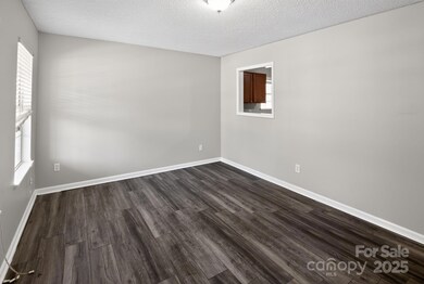 1972 Lake Carolina Dr, Columbia, SC 29229 - photo 3